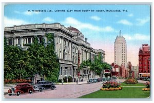 c1940 Wisconsin Ave. Looking East Court Honor Cars Milwaukee Wisconsin Postcard 