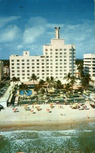 USA One Of The Famous Hotels Of Miami Beach Florida Chrome Postcard 08.67