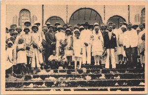 Gabon Saint pierre Un Grand Mariage Mpongwe Vintage Postcard 09.53