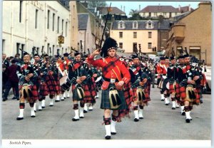 Postcard - Scottish Pipers - Scotland