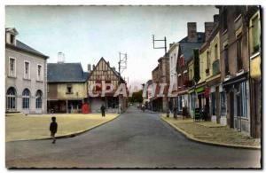 Modern Postcard La Guerche de Bretagne Rue Notre Dame