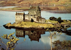 Scotland Ross-Shire Loch Duich Eilean Donan Castle