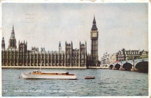 London Thames navigation & sailing Westminster bridge Big Ben cruise boat