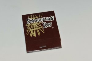 Smuggler's Inn Restaurant 20 Strike Matchbook