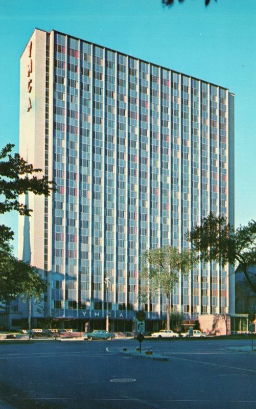 Vintage Postcard View of New Central Y. M. C. A. Building Milwaukee Wisconsin