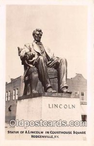 Statue of A Lincoln, Courthouse Square Hodgenville, KY, USA Unused 