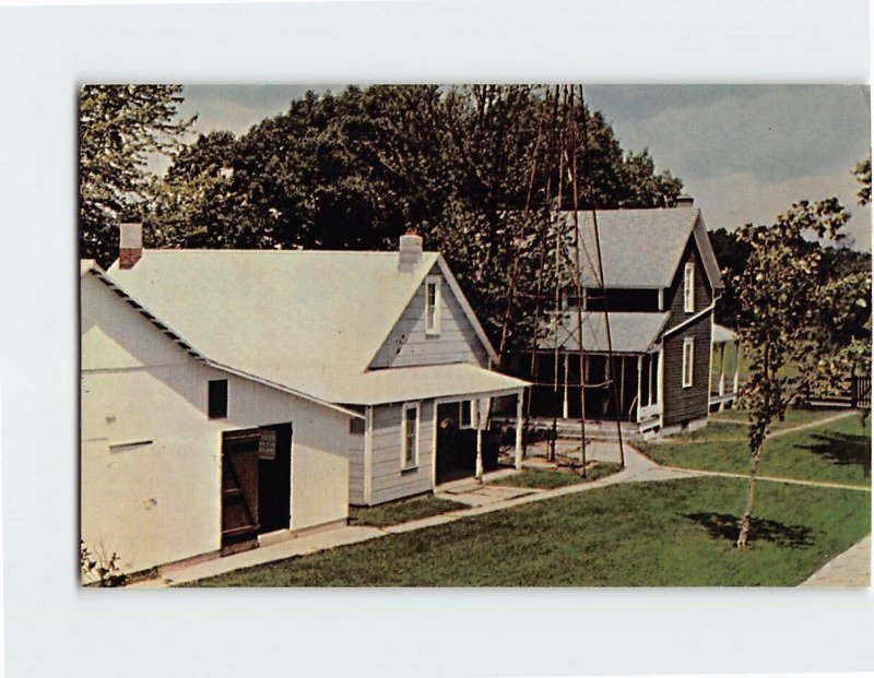 Postcard Amishville USA, Indiana