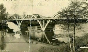 Postcard RPPC View of Caveman's Bridge over Roque River, Grant's Pass, OR.    R7