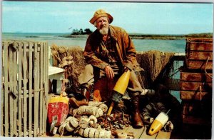 Postcard PEOPLE SCENE New England Maine ME AK8469