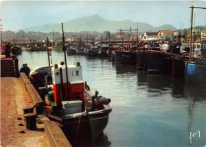 BR16100 Saint Jean de Luuz Le port a l emouchure de la Nievelle   france