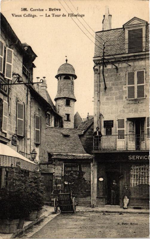 CPA  Brive - Vieux College - La Tour de l'Horloge  (692295)