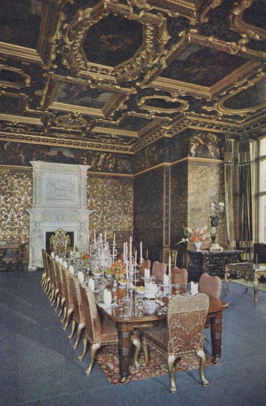 Wiltshire Postcard - The State Dining Room, Longleat, Warminster     RR8168