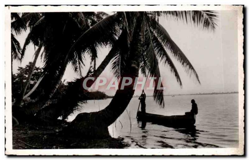 Modern Postcard Dahomey on the lagoon