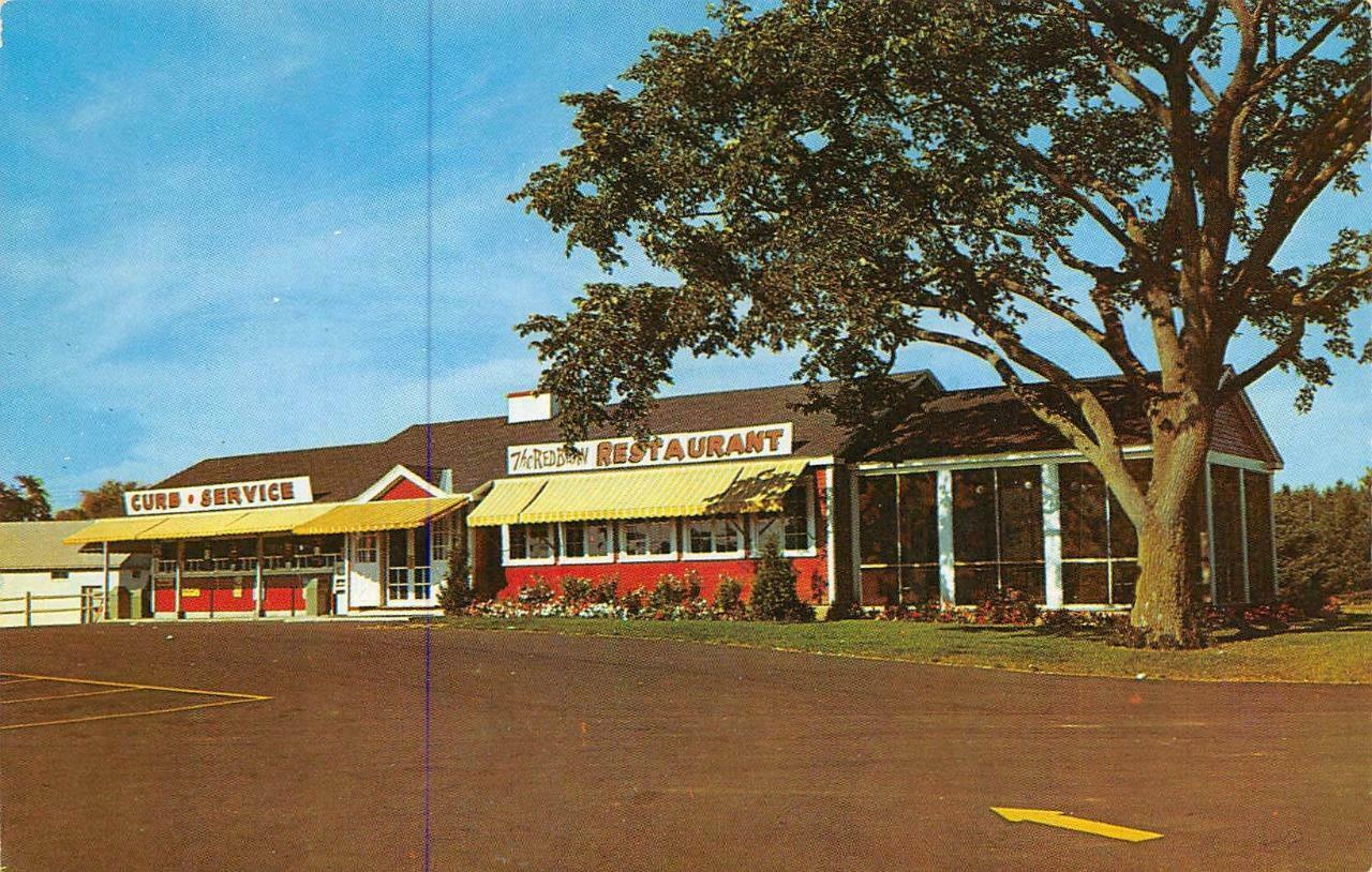 LACONIAGILFORD, NH New Hampshire RED BARN RESTAURANT Roadside Chrome