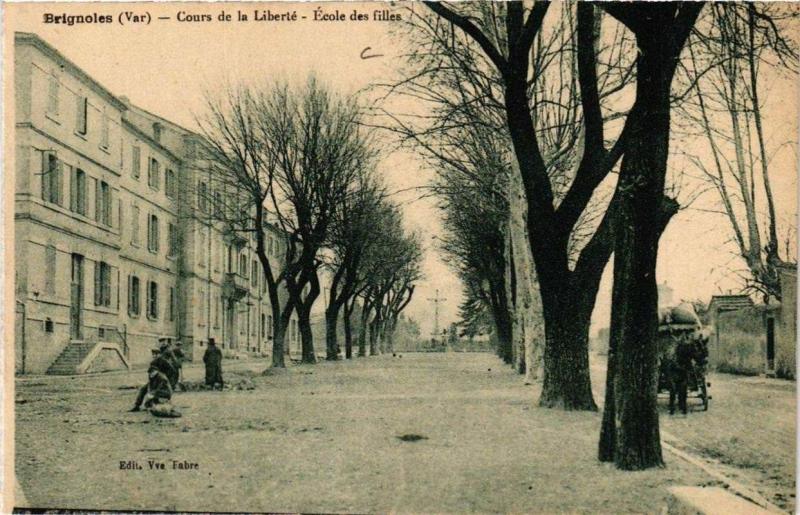 CPA BRIGNOLES Cours de la Liberte (614076)