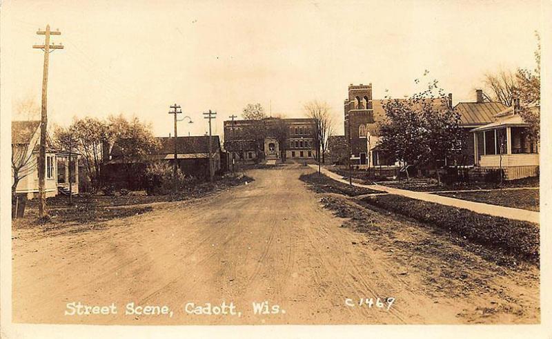 Cadott WI Street View C1469 RPPC Postcard