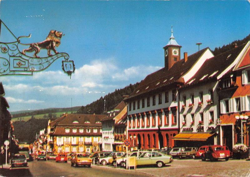 BT11822 Triberg car voiture marktplatz          Germany