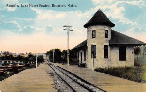 Rangeley Maine Rangeley Lake House Train Station Vintage Postcard AA27927