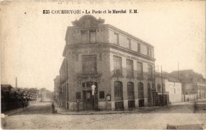 CPA Courbevoie La Poste et le Marche (1314354)