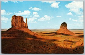 Vtg East & West Mitten Buttes Monument Valley Navajo Tribal Park AZ Postcard