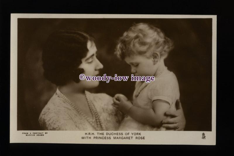 r3307 - The Duchess of York with toddler Princess Elizabeth - postcard - Tuck's