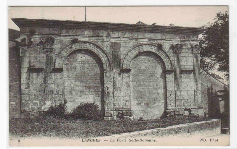 La Porte Gallo Romaine Langres France postcard