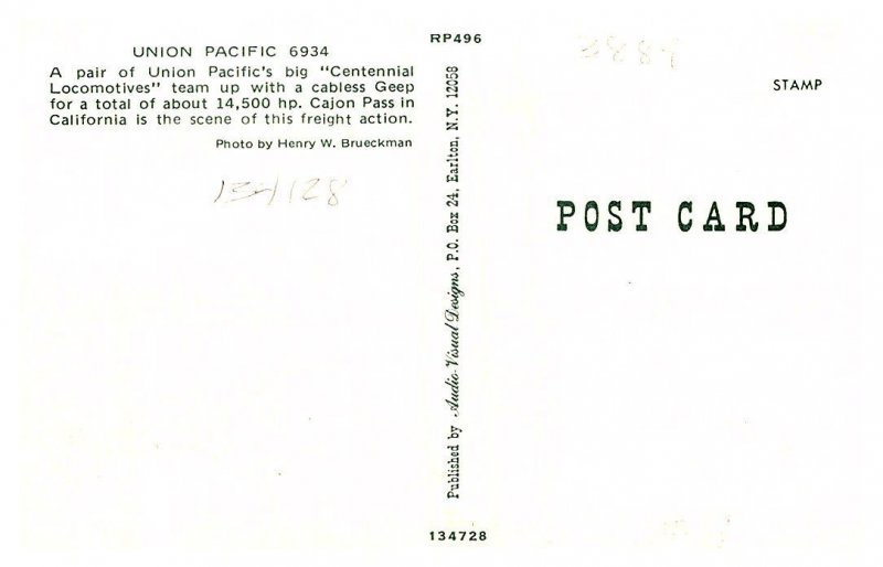 Union Pacific 6934, pair Centennial Locomotives with cabless Geep