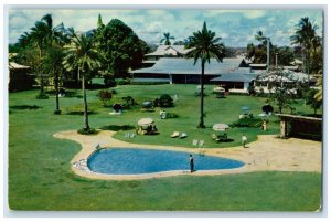 1955 Kauai Inn Ligue Kauai Swimming Pool Tropical Garden Island Hawaii Postcard