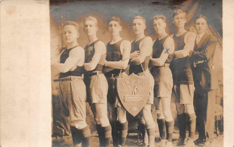 RPPC IHSAA 1914 BASKETBALL TEAM CHARLESTON IOWA TOURNAMENT REAL PHOTO POSTCARD