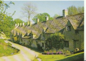 Gloucestershire Postcard - Arlington Row - Bibury - Ref 12679A