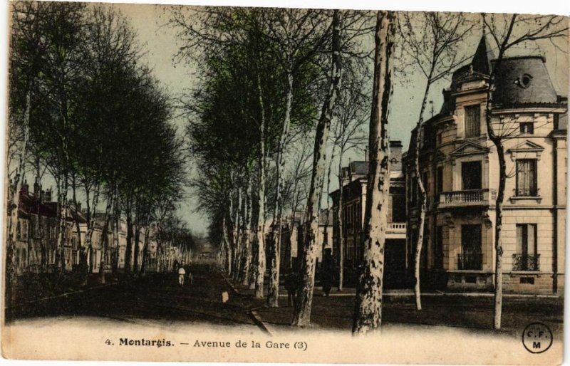 CPA MONTARGIS - Avenue de la Gare (227667)