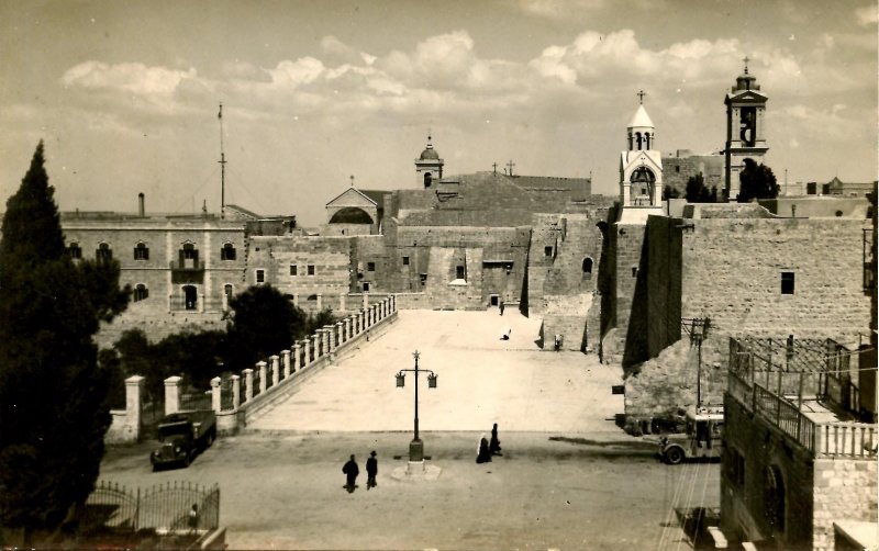 Israel - Bethlehem. Manger Square    *RPPC