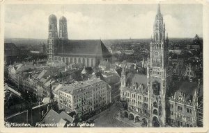 Germany Munich Frauenkirche und Rathaus