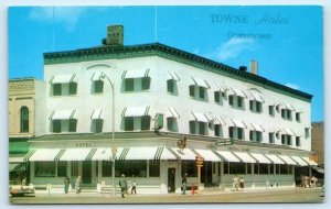 OCONOMOWOC, Wisconsin WI ~ Roadside TOWNE HOTEL 1957 Waukesha County Postcard