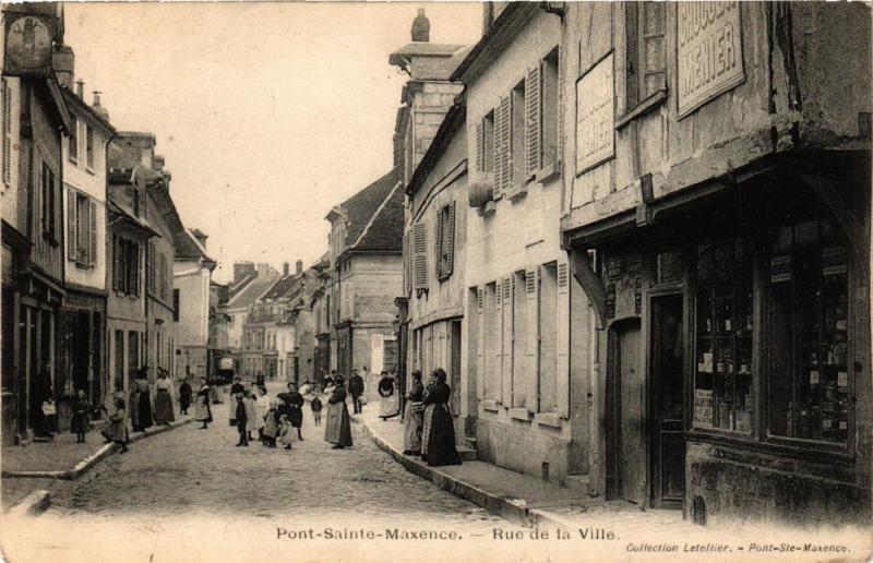 CPA PONT-Ste-MAXENCE - Rue de la Ville (259492)