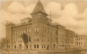 Postcard C-1910 Eugene Oregon High School Edward Mitchell 23-13373