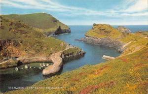 uk10371 harbour entrance boscastle uk