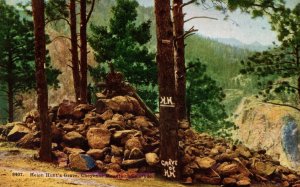 C.1910 Helen Hunt's Grave, Cheyenne Mountain, Colorado Vintage Postcard P87