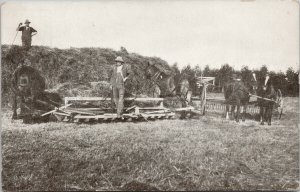 Soo Line Railroad Advertising Farmers Farm Workers Litho Postcard H5 *as is