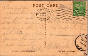 Entrance to Vineyard Cottage East Stroudsburg PA c1940 Vintage Postcard E64