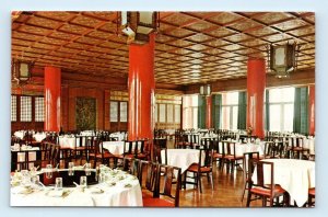 Aux Anciens Canadiens Restaurant QUEBEC P.Q. Canada Postcard