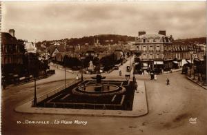 CPA DEAUVILLE - La Place Morny (515703)