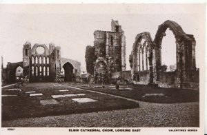 Scotland Postcard - Elgin Cathedral Choir, Looking East, Moray - RP - Ref TZ2647