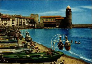 CPM COLLIOURE - Le port les barques de peche aux Lamparos (216454)