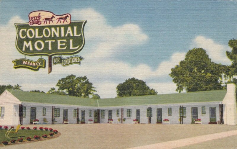 Kentucky Paris Colonial Motel 1958Curteich sk1340