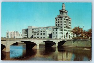 Cedar Rapids Iowa IA Postcard Memorial Coliseum Building Exterior c1960s Vintage