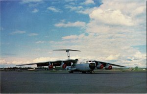 U.S. Air Force Lockheed C-141A Starlifter Military Airlift Command Chrome Y15