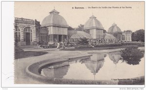 Rennes , France , 00-10s ; Un Bassin du Jardin des Plantes et les Serres