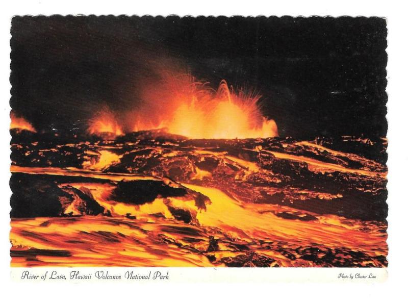 Hawaii River of Lava Volcanos National Park Vtg Postcard 4X6