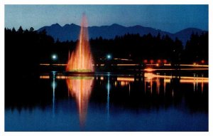 Postcard FOUNTAIN SCENE Vancouver British Columbia BC AT0339